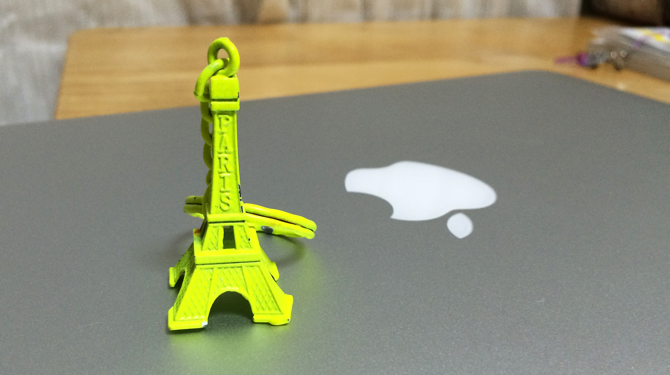 エッフェル塔キーホルダー！！